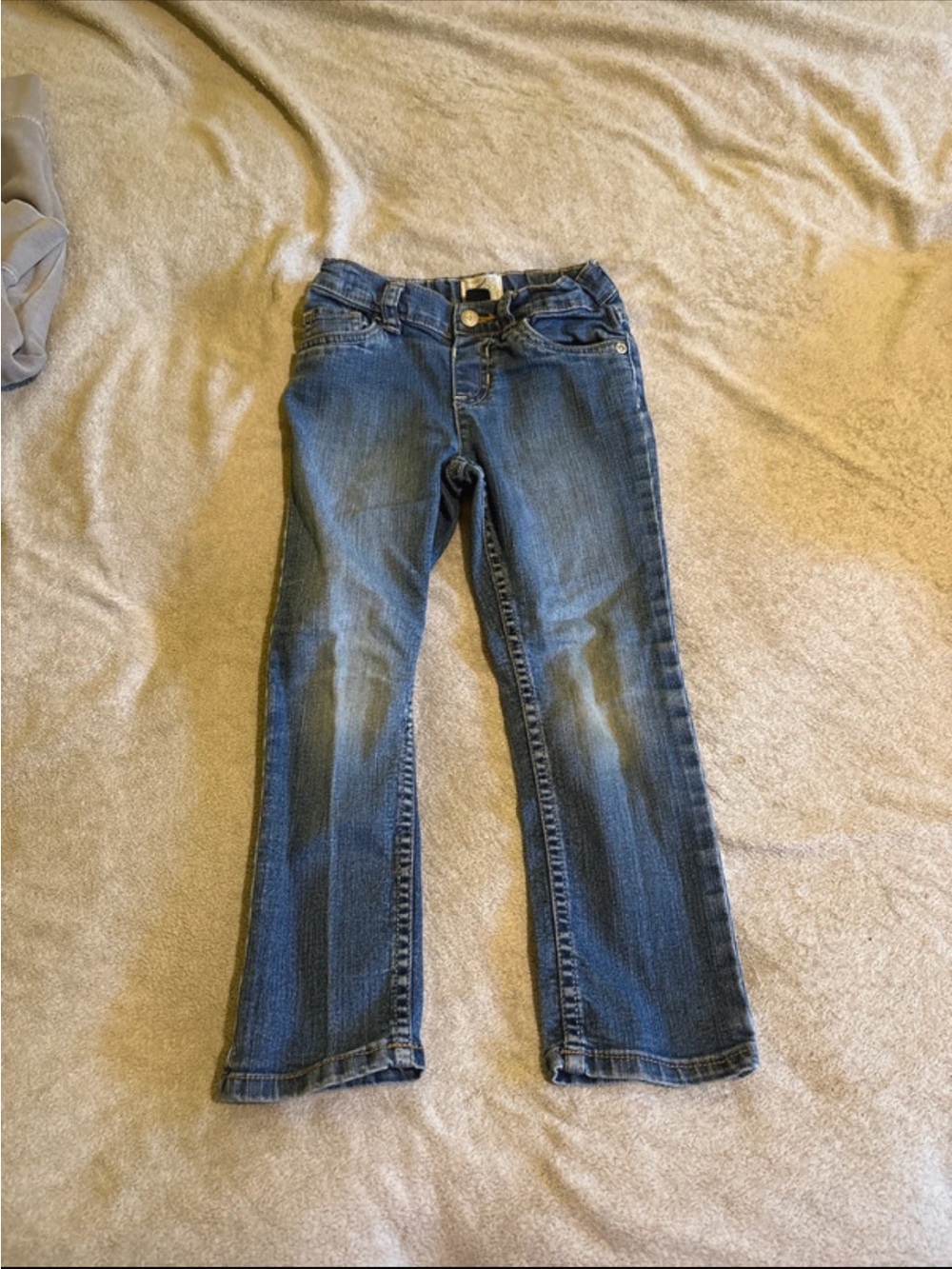 The Children's Place Girls' Blue Faded Stretch Jeans